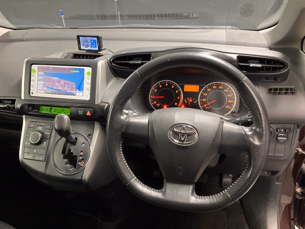 TOYOTA WISH