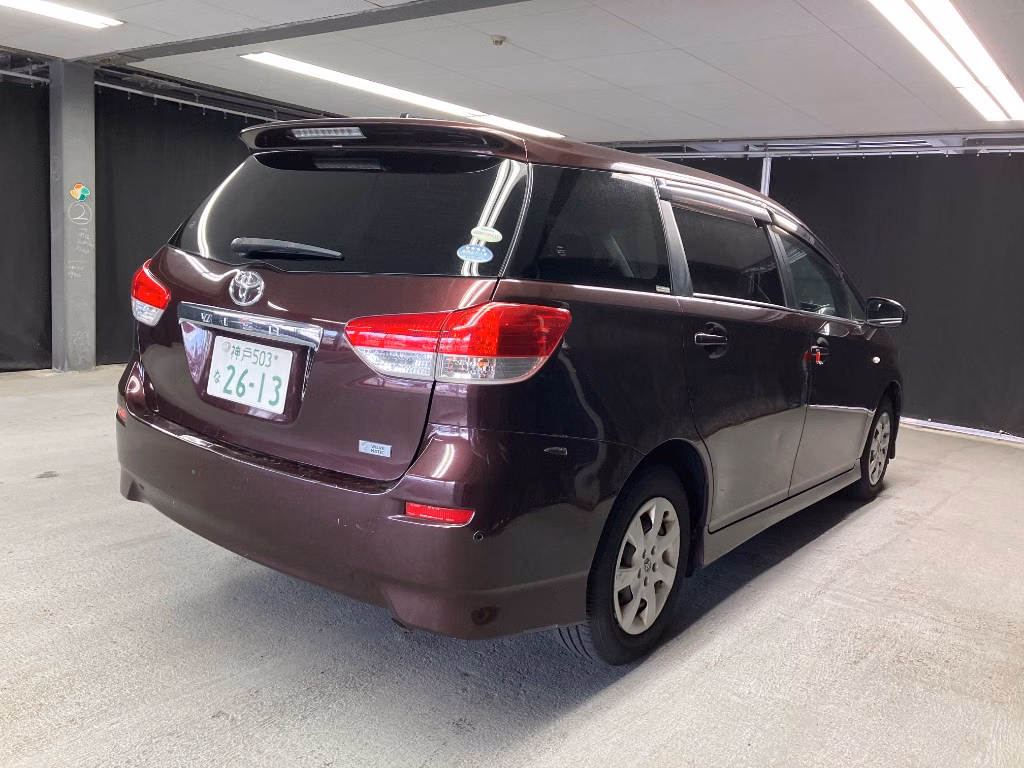 TOYOTA WISH