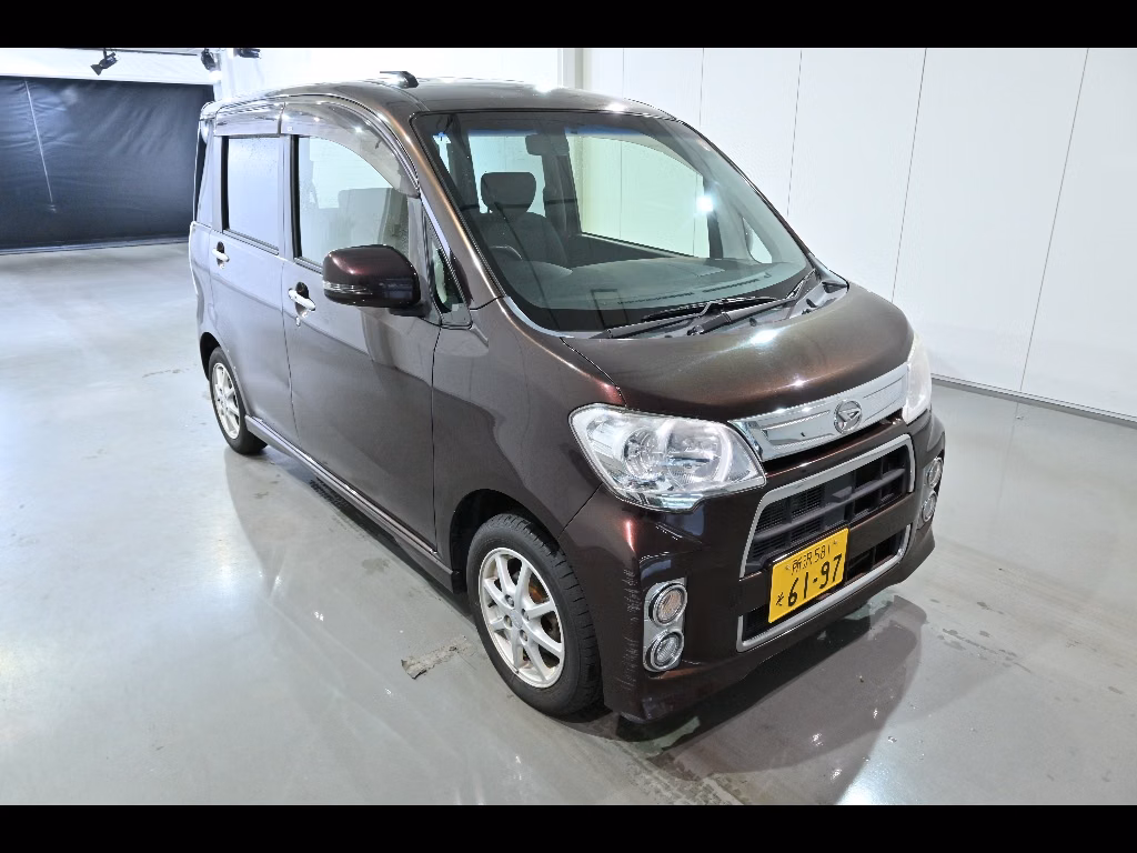 DAIHATSU TANTO EXE