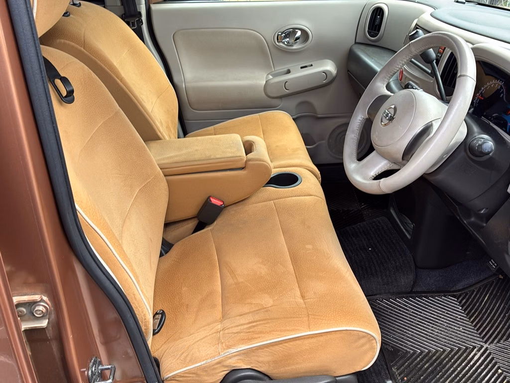 NISSAN CUBE
