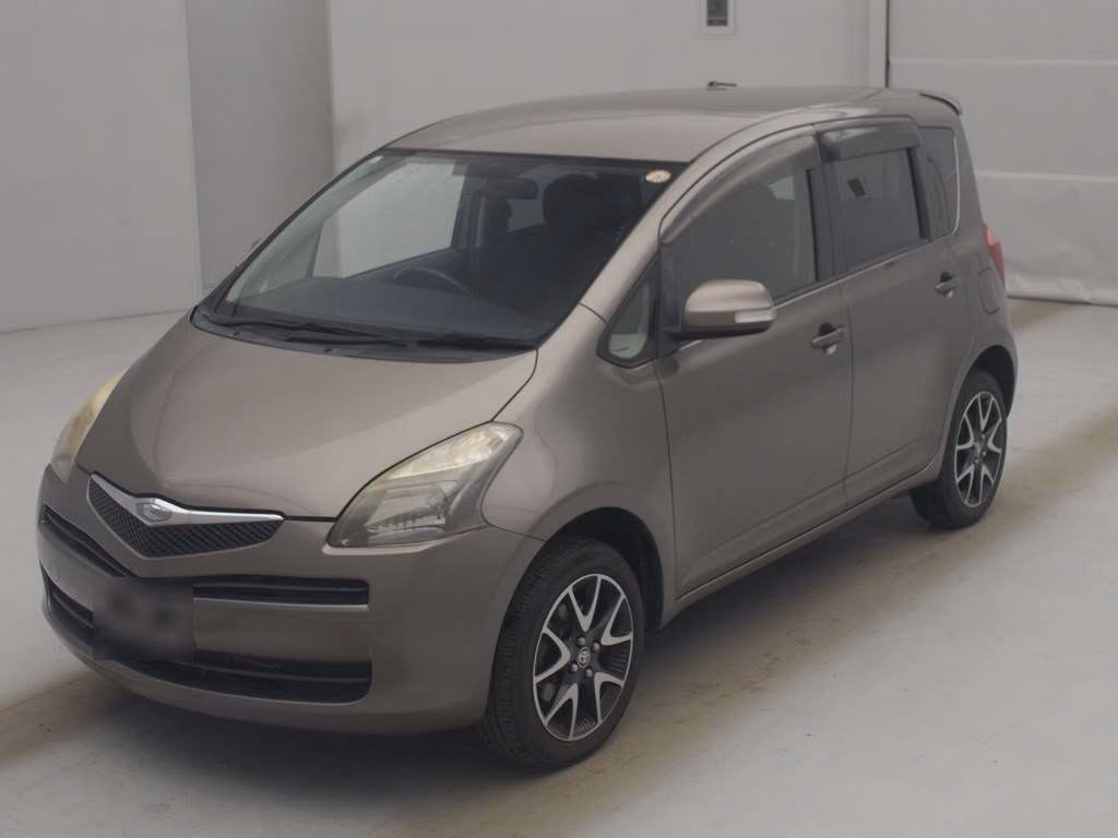 TOYOTA RACTIS