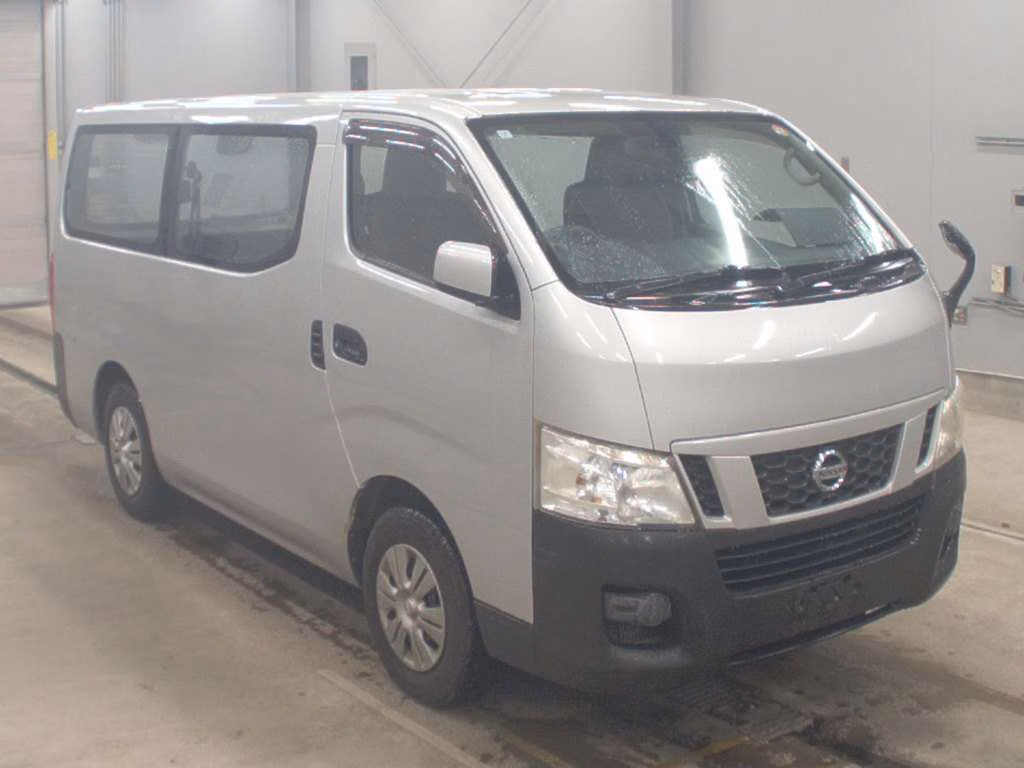 NISSAN NV350 CARAVAN