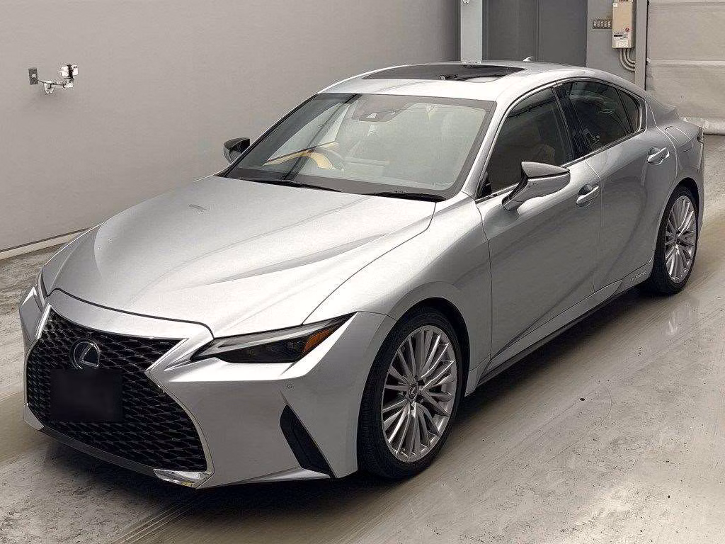 LEXUS IS300H
