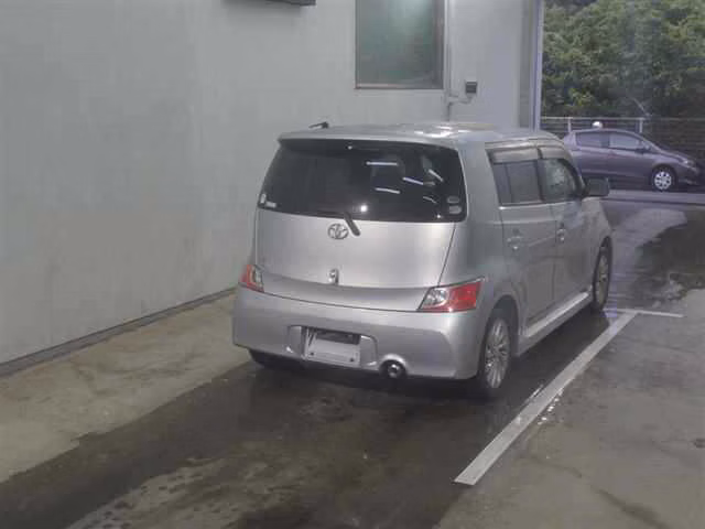 TOYOTA BB