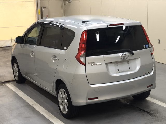 TOYOTA PASSO SETTE