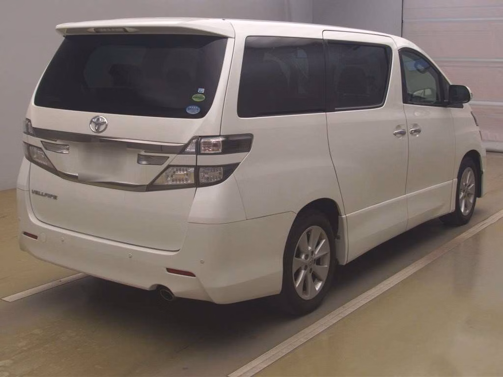 TOYOTA VELLFIRE