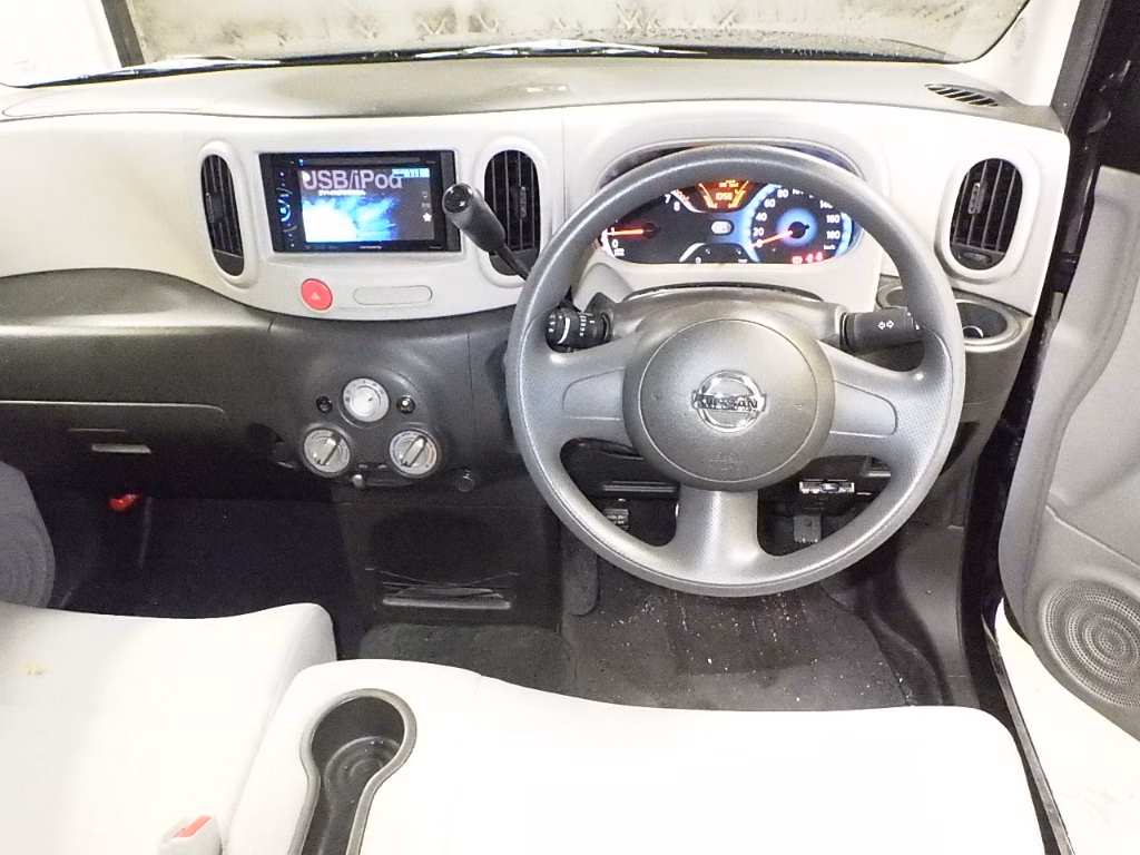 NISSAN CUBE