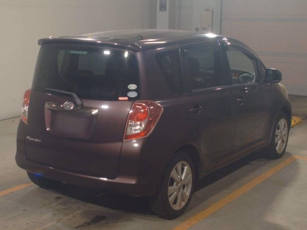 TOYOTA RACTIS
