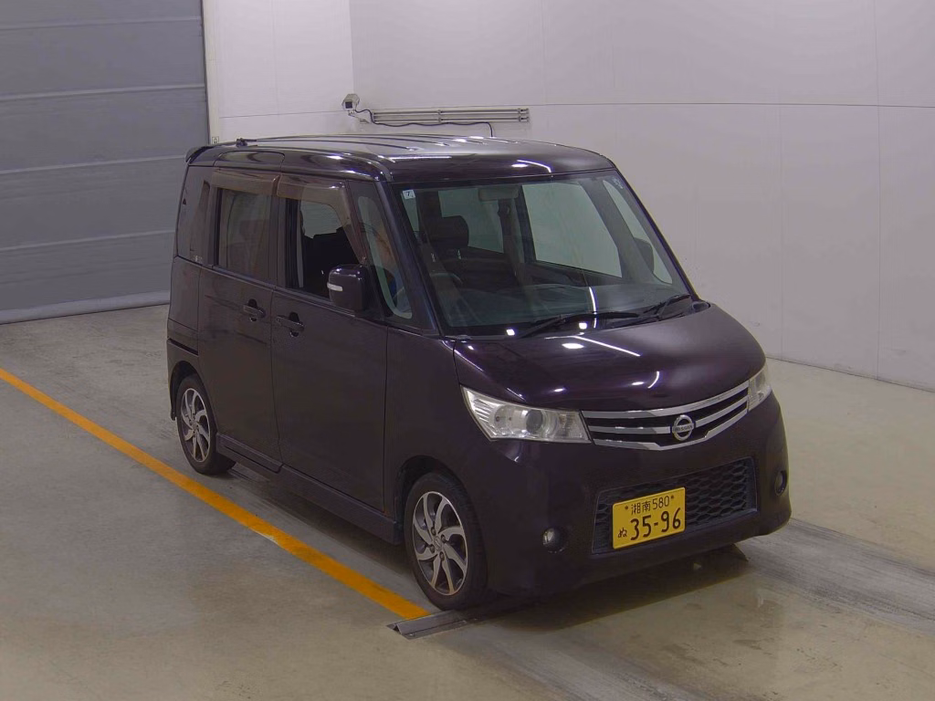 NISSAN ROOX