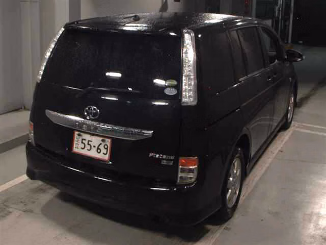 TOYOTA ISIS