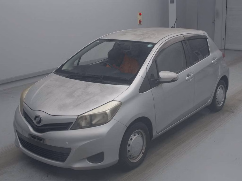 TOYOTA VITZ