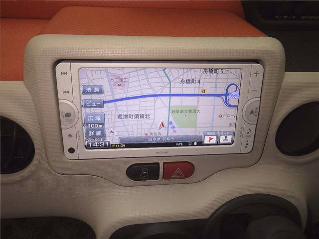 TOYOTA PORTE