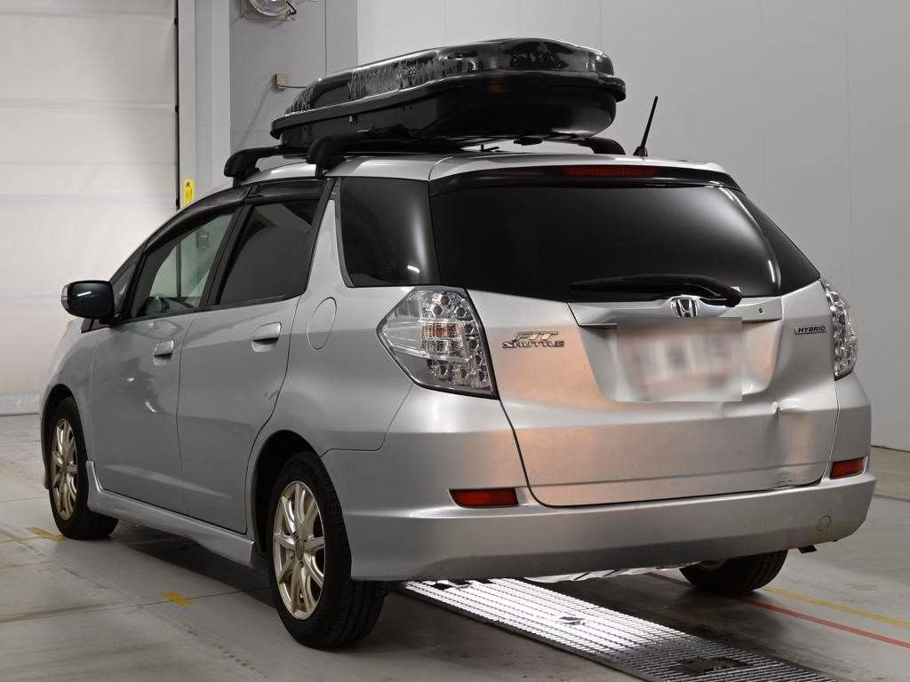 HONDA FIT SHUTTLE