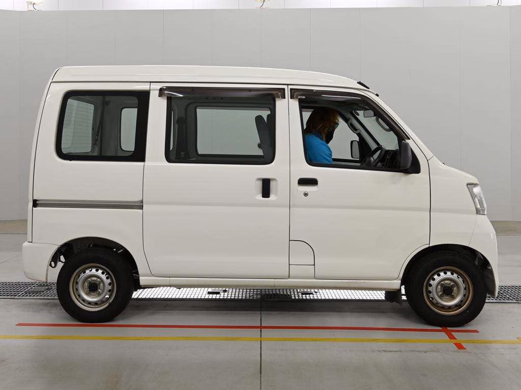 SUBARU SAMBAR