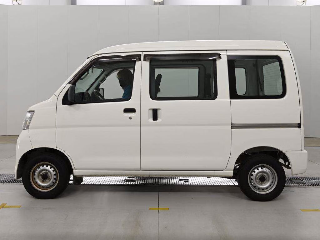 SUBARU SAMBAR