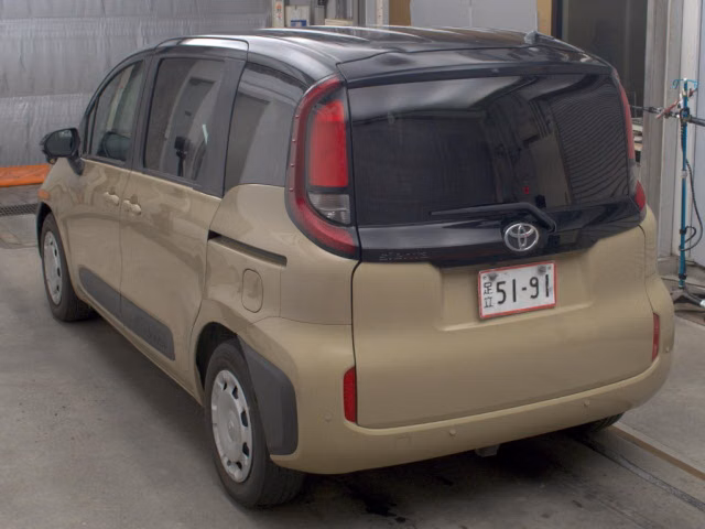 TOYOTA SIENTA