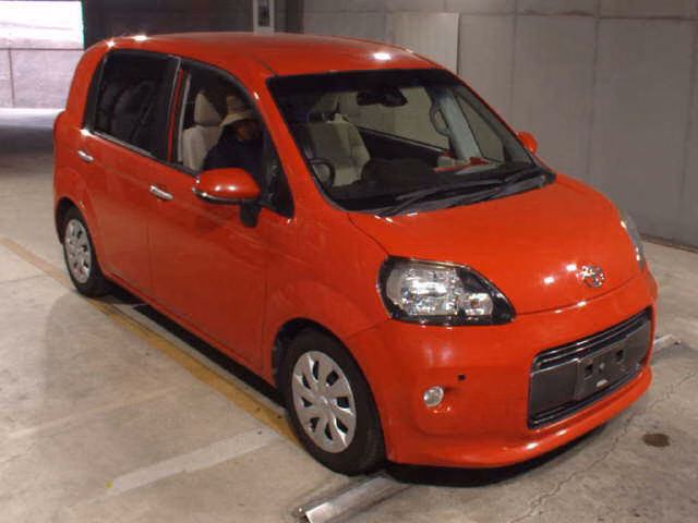 TOYOTA PORTE