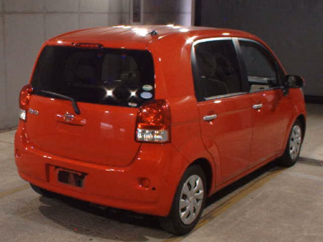 TOYOTA PORTE