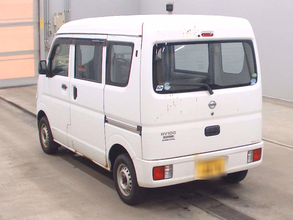NISSAN NV100 CLIPPER