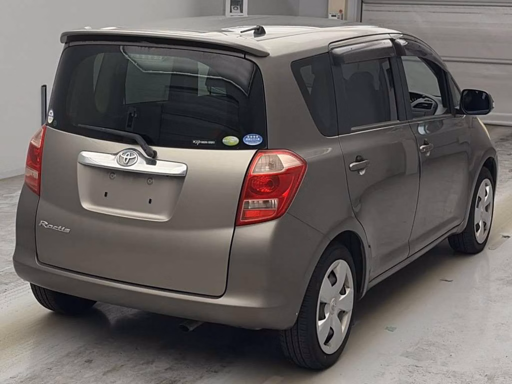 TOYOTA RACTIS