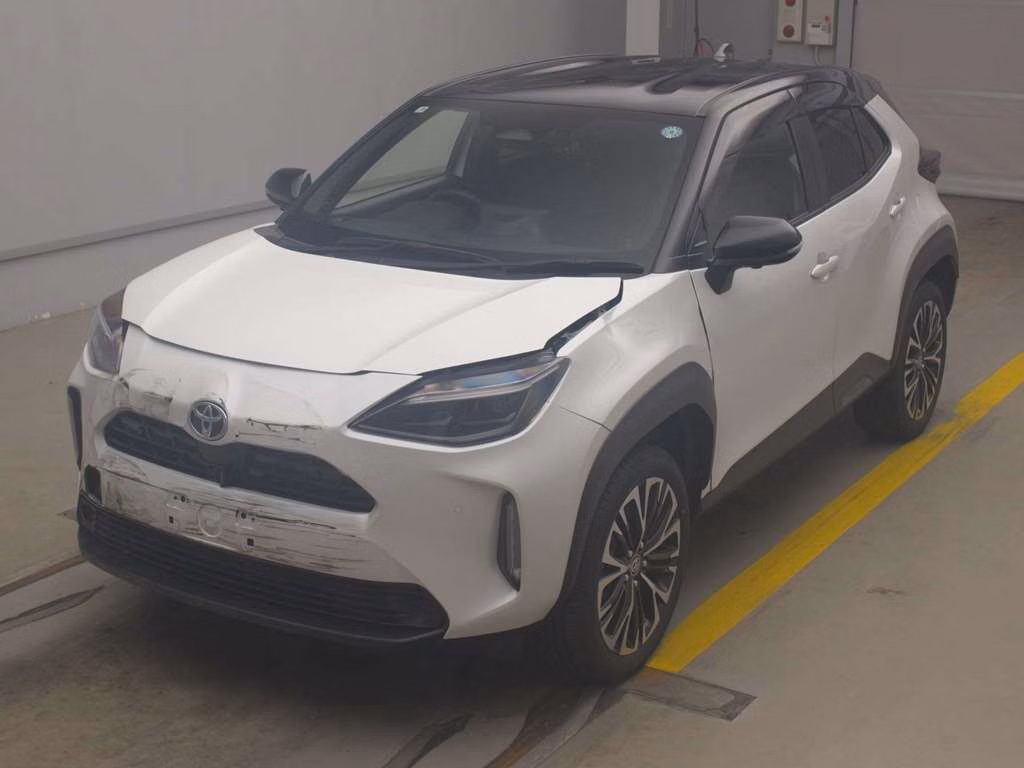 TOYOTA YARIS CROSS