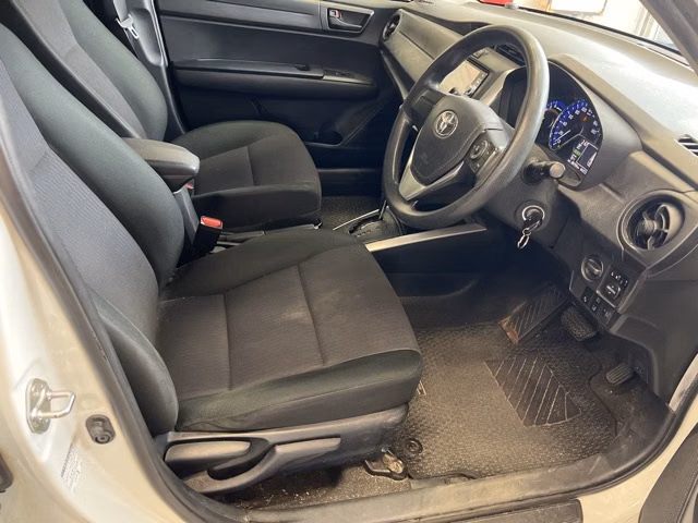 TOYOTA COROLLA FIELDER