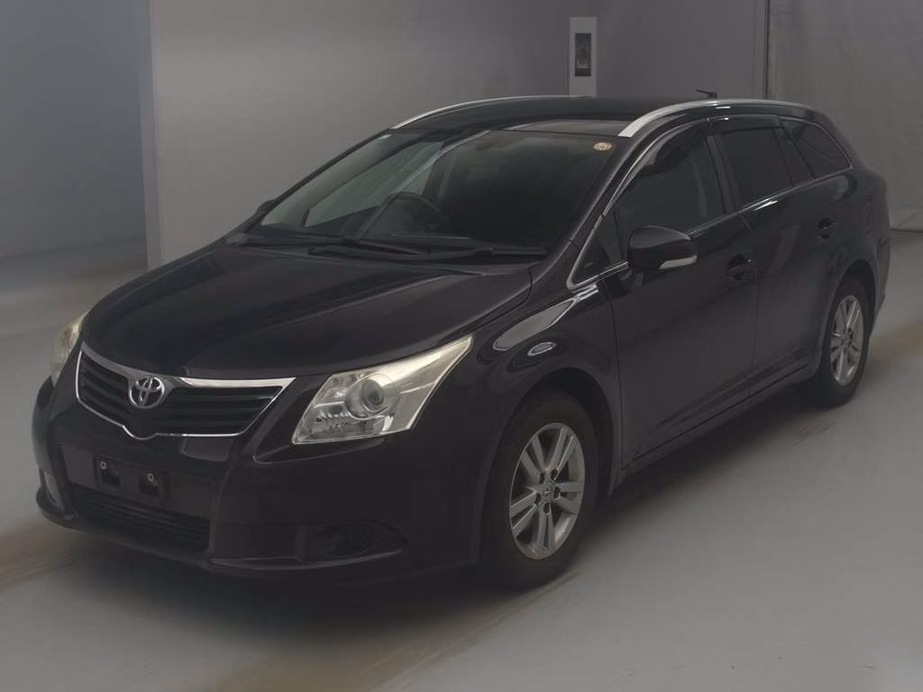 TOYOTA AVENSIS