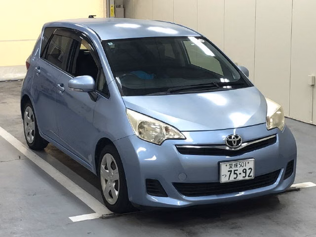 TOYOTA RACTIS