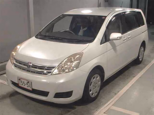 TOYOTA ISIS