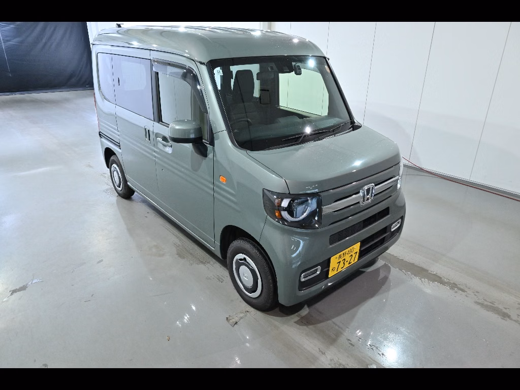 HONDA N-VAN