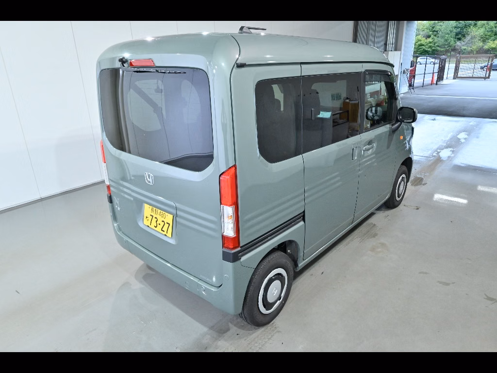 HONDA N-VAN
