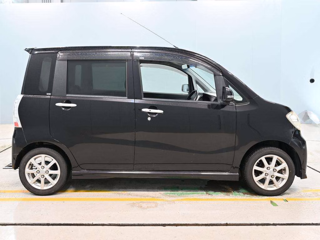 DAIHATSU TANTO EXE