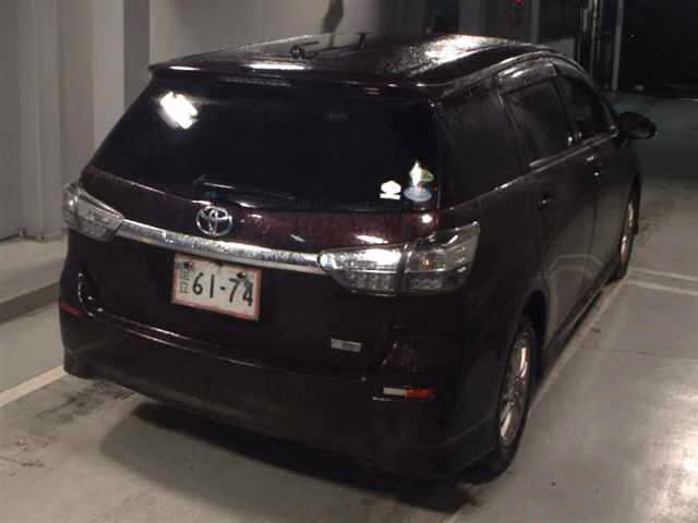 TOYOTA WISH