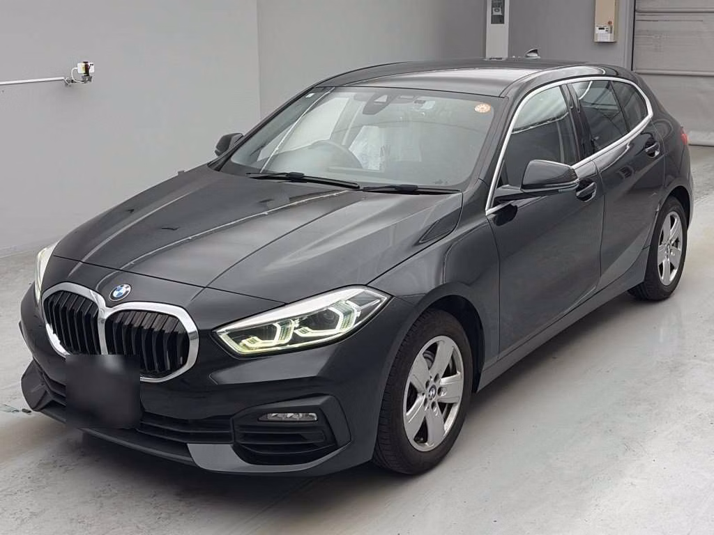 BMW 1-SERIES