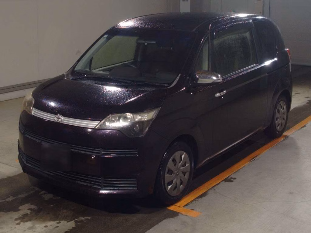 TOYOTA SPADE