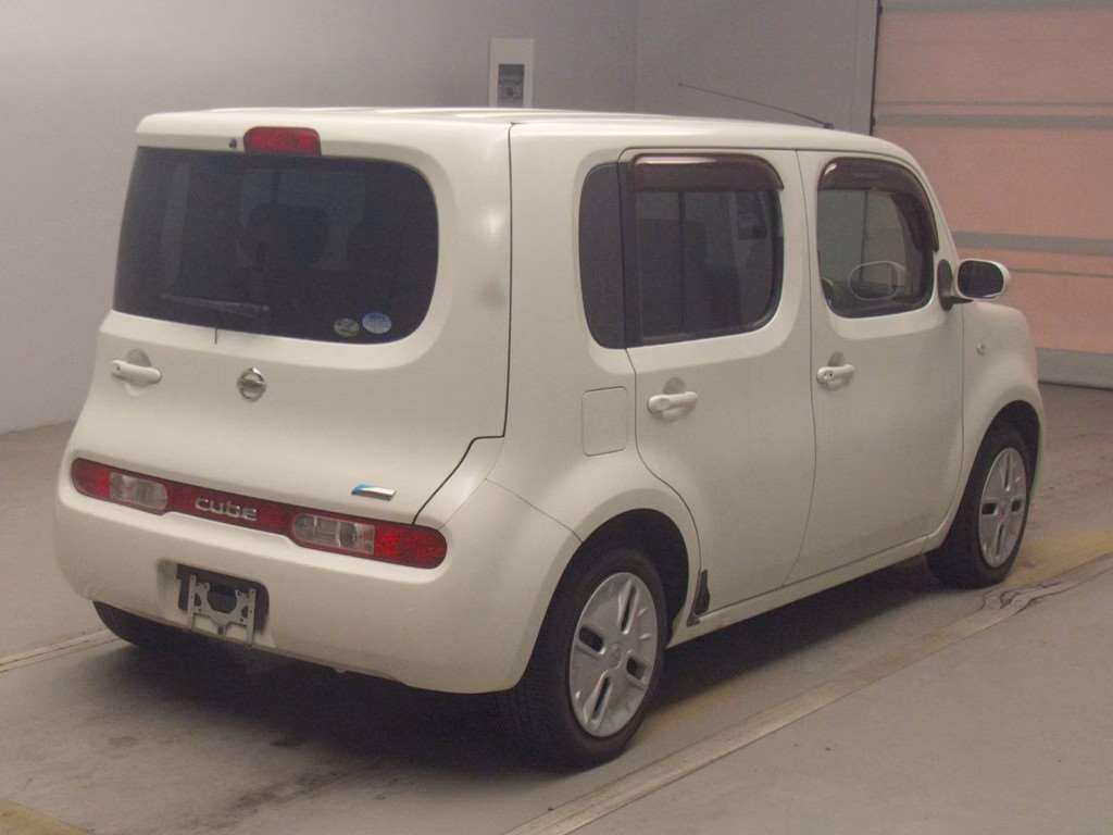 NISSAN CUBE