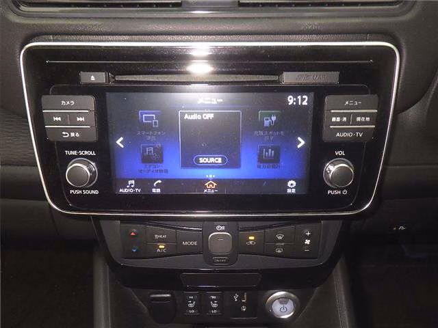NISSAN LEAF