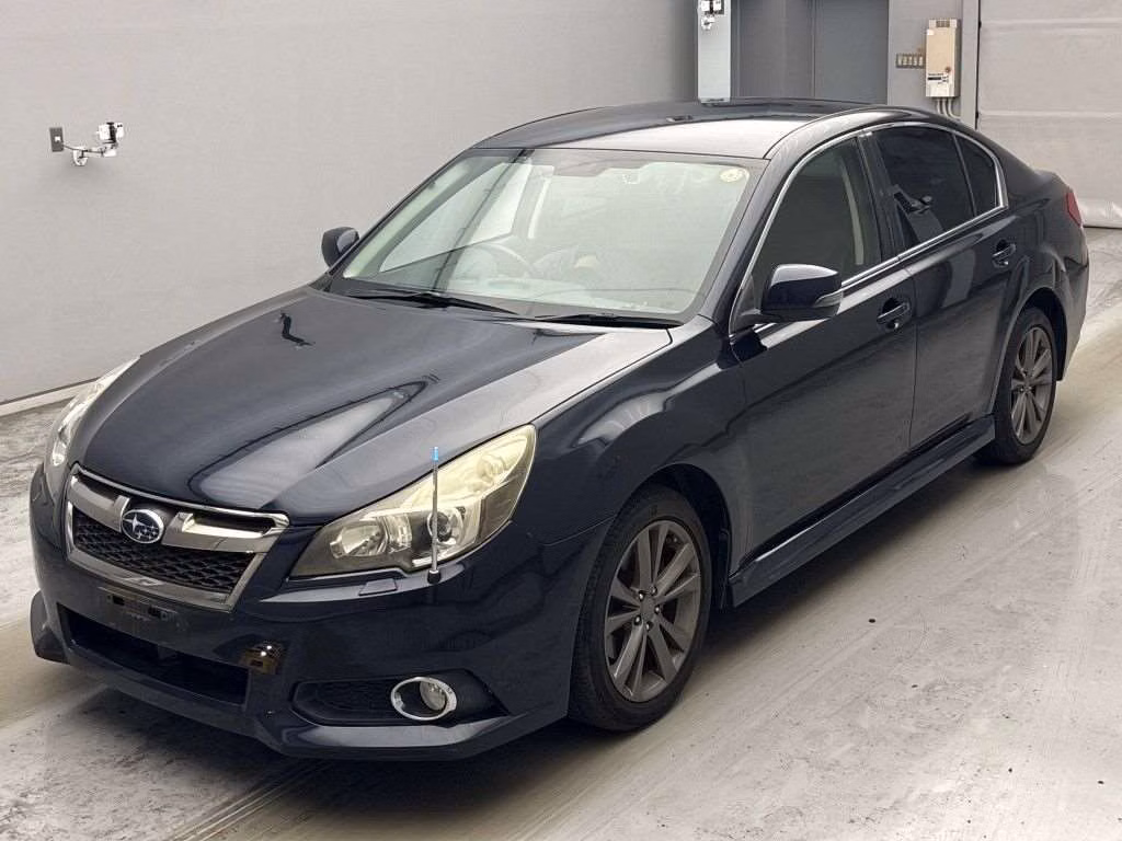 SUBARU LEGACY B4