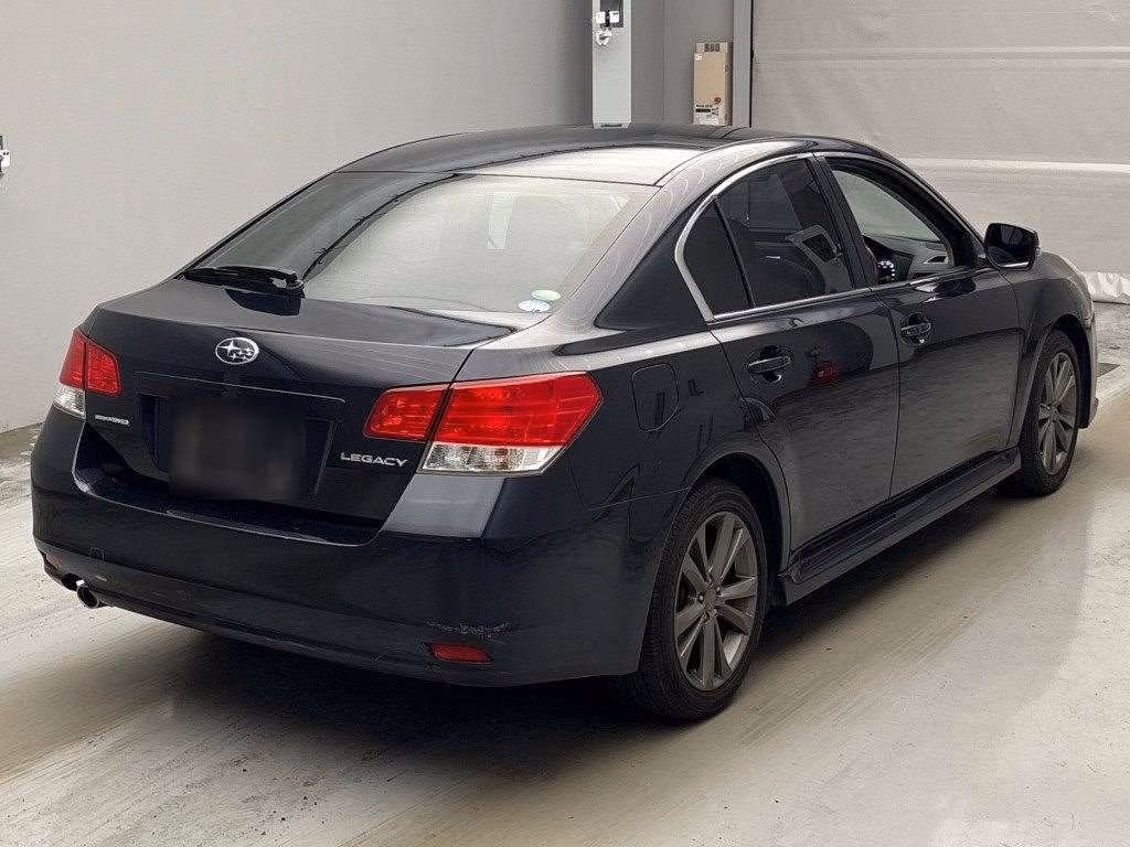 SUBARU LEGACY B4