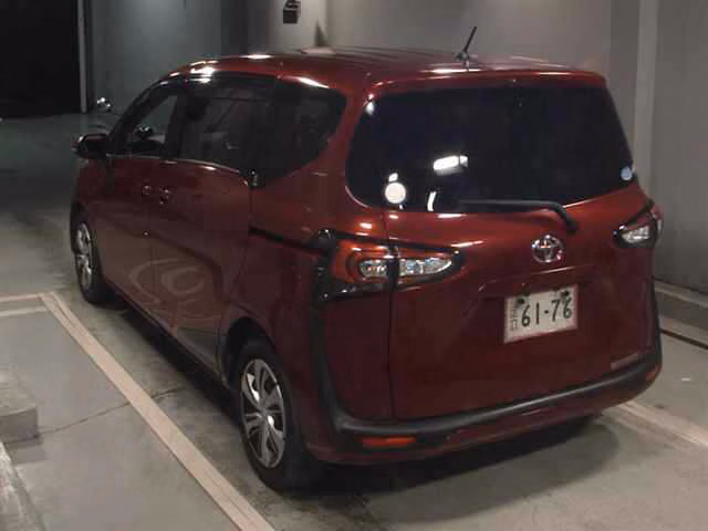 TOYOTA SIENTA