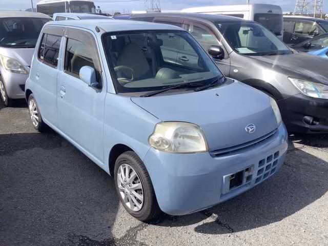 DAIHATSU ESSE