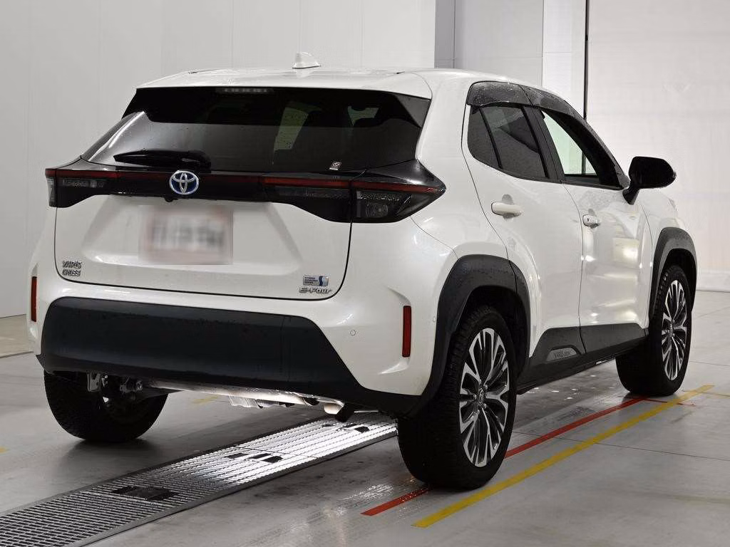 TOYOTA YARIS CROSS