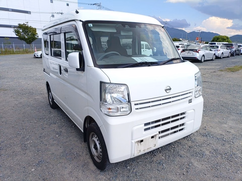 NISSAN NV100 CLIPPER