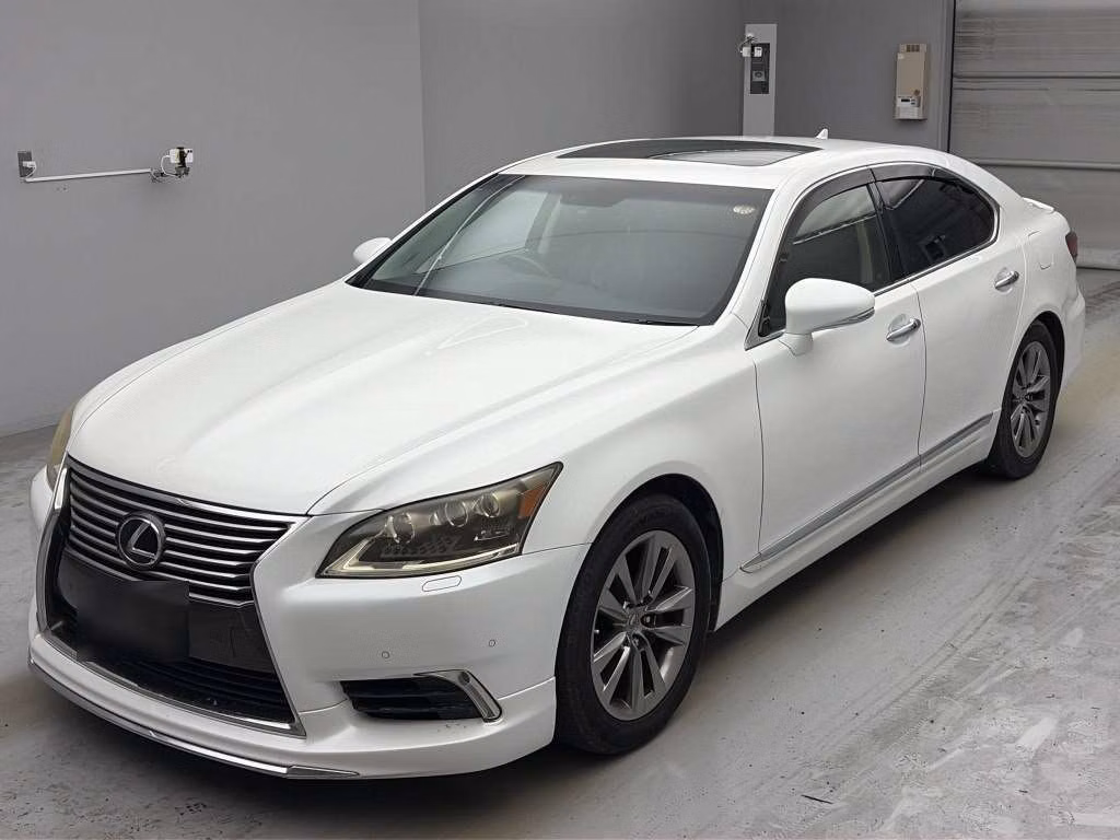Lexus LS460