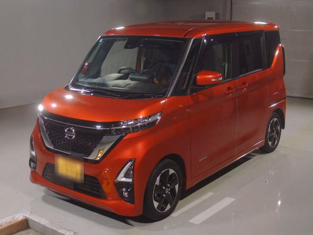 NISSAN ROOX