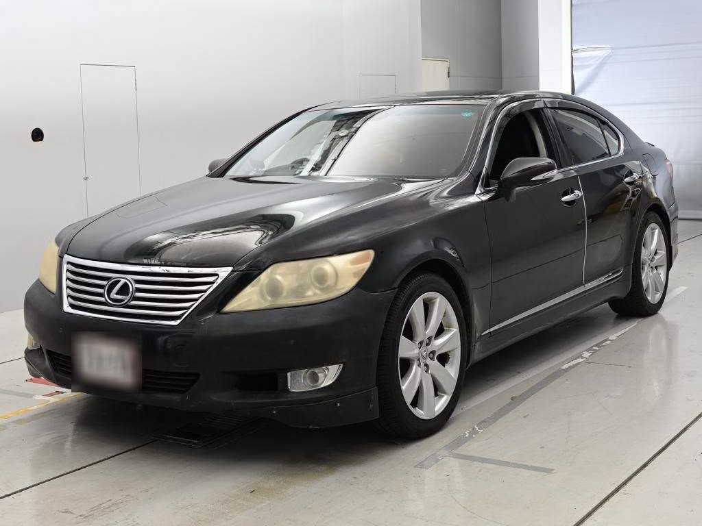 Lexus LS460
