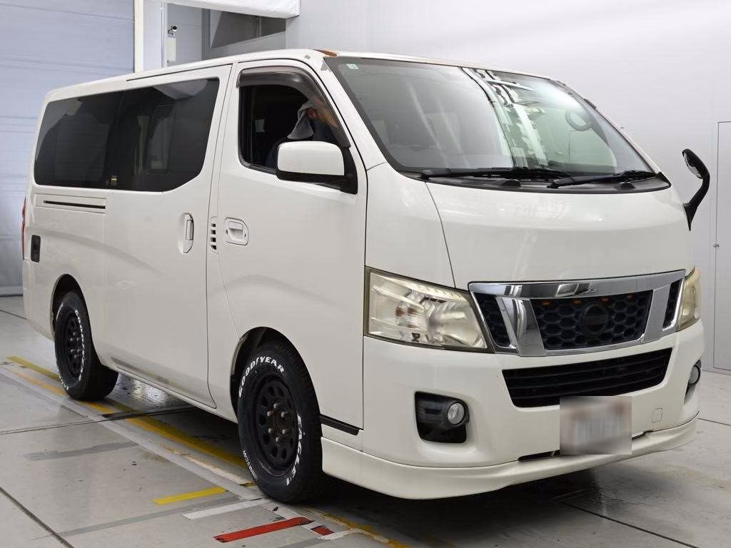 NISSAN NV350 CARAVAN