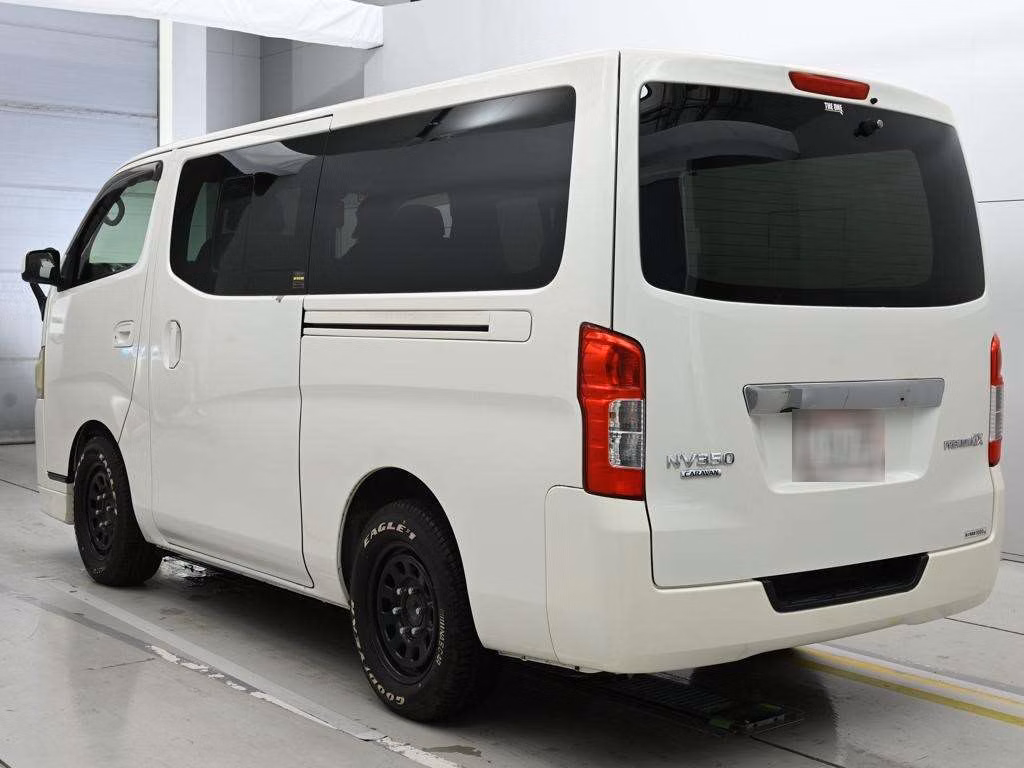 NISSAN NV350 CARAVAN