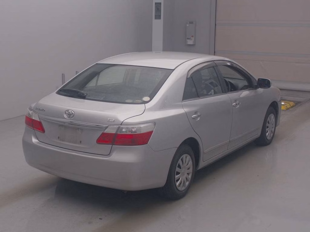 TOYOTA PREMIO