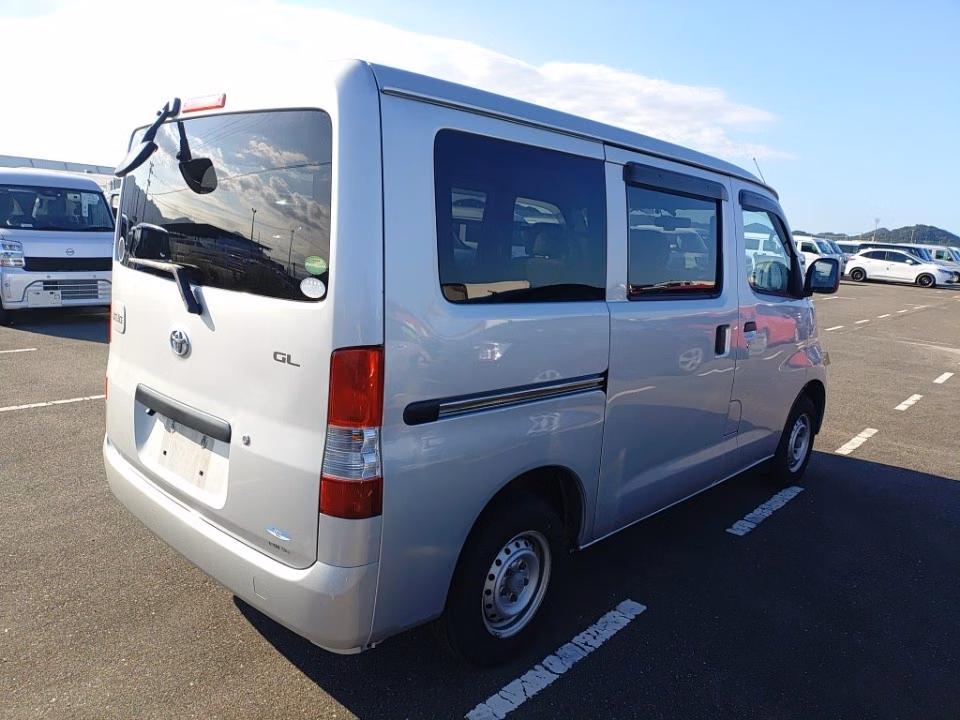 TOYOTA LITE ACE